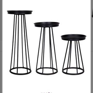 Black candlestick set